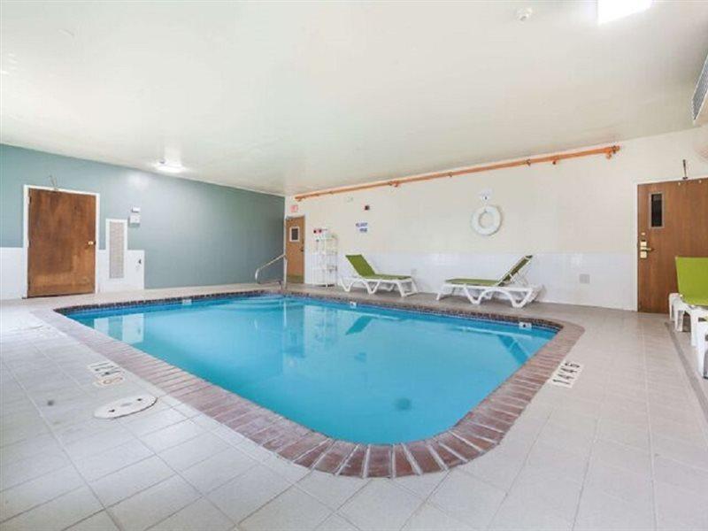 Quality Inn & Suites West Omaha - Ne Linclon Esterno foto