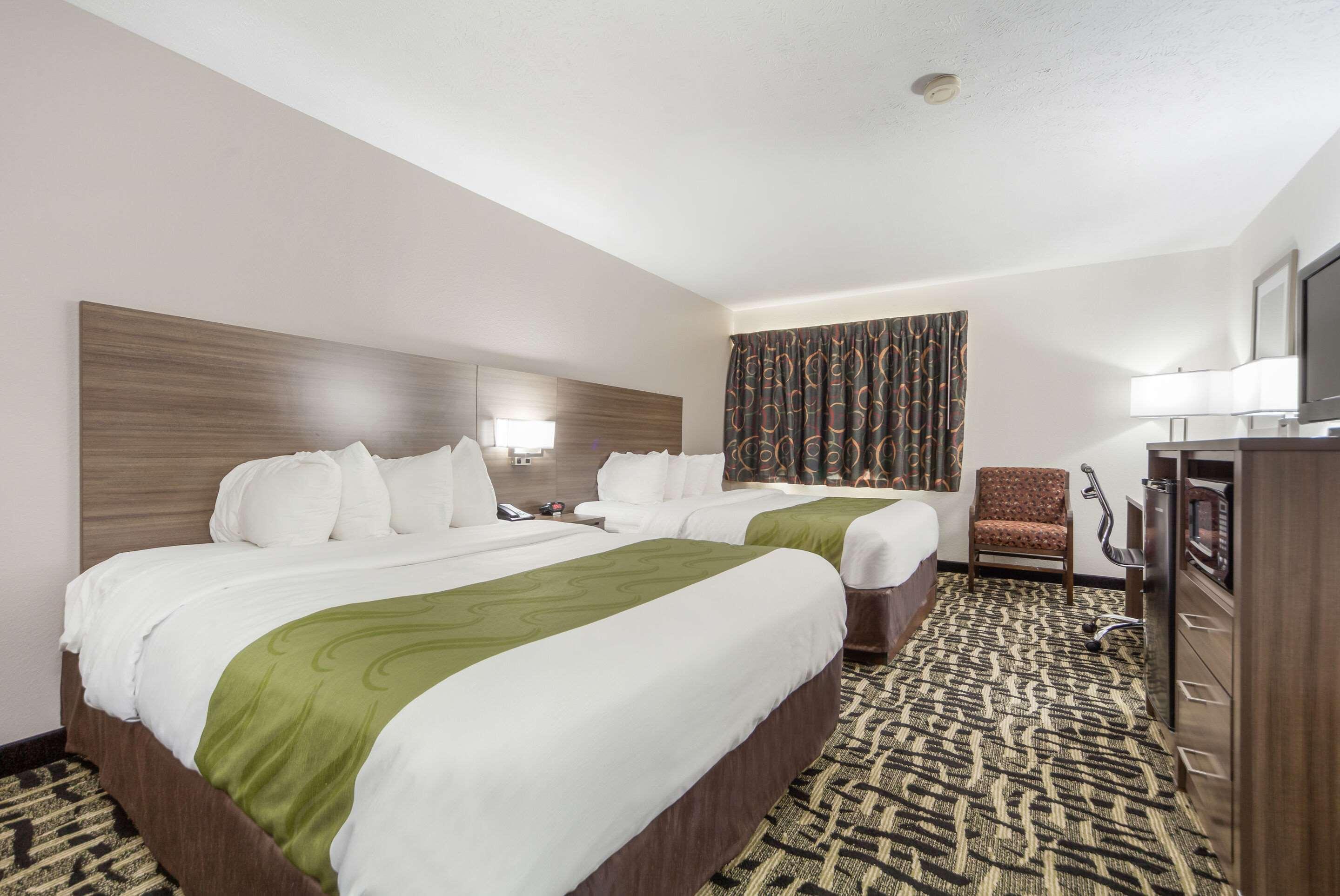 Quality Inn & Suites West Omaha - Ne Linclon Esterno foto