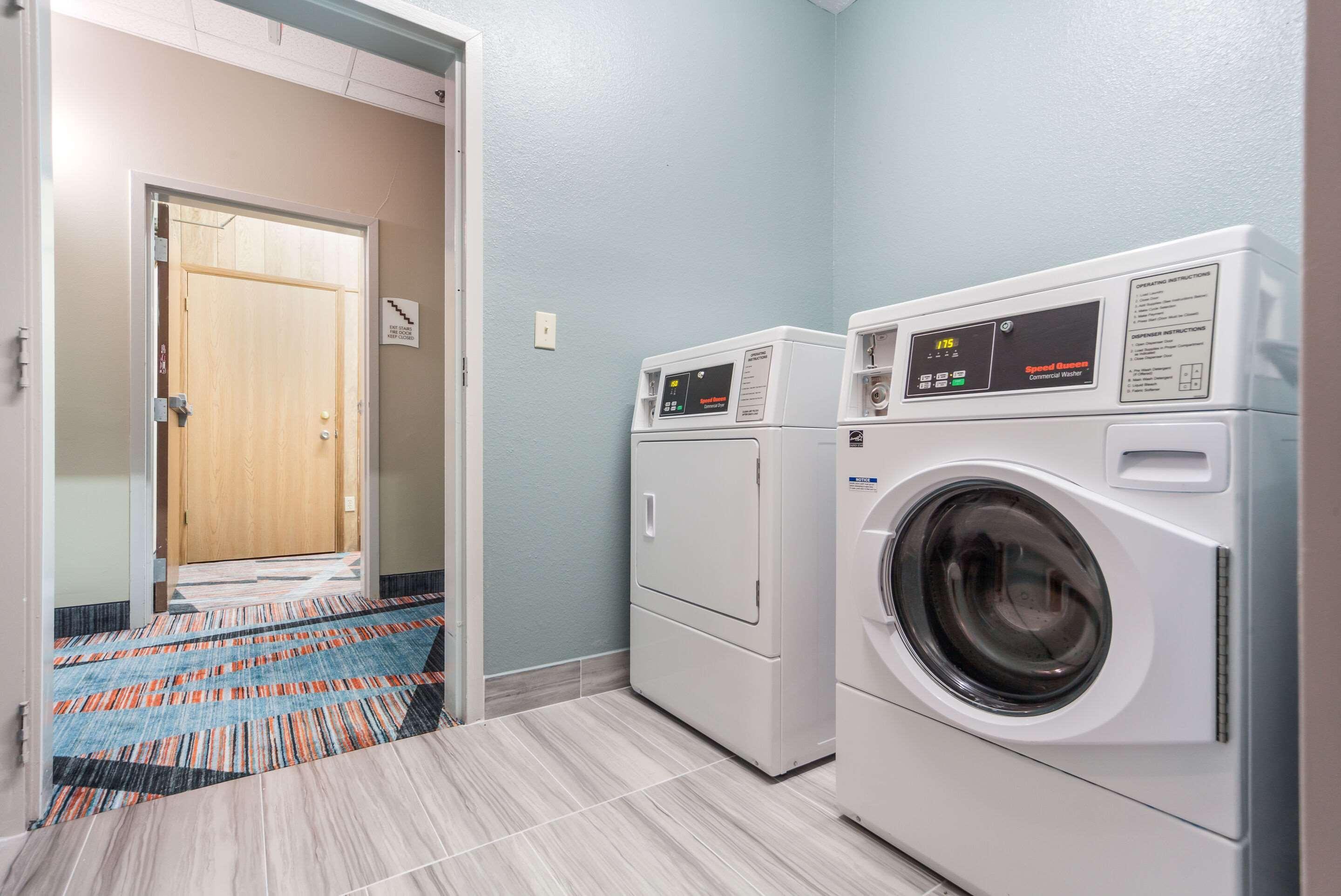 Quality Inn & Suites West Omaha - Ne Linclon Esterno foto