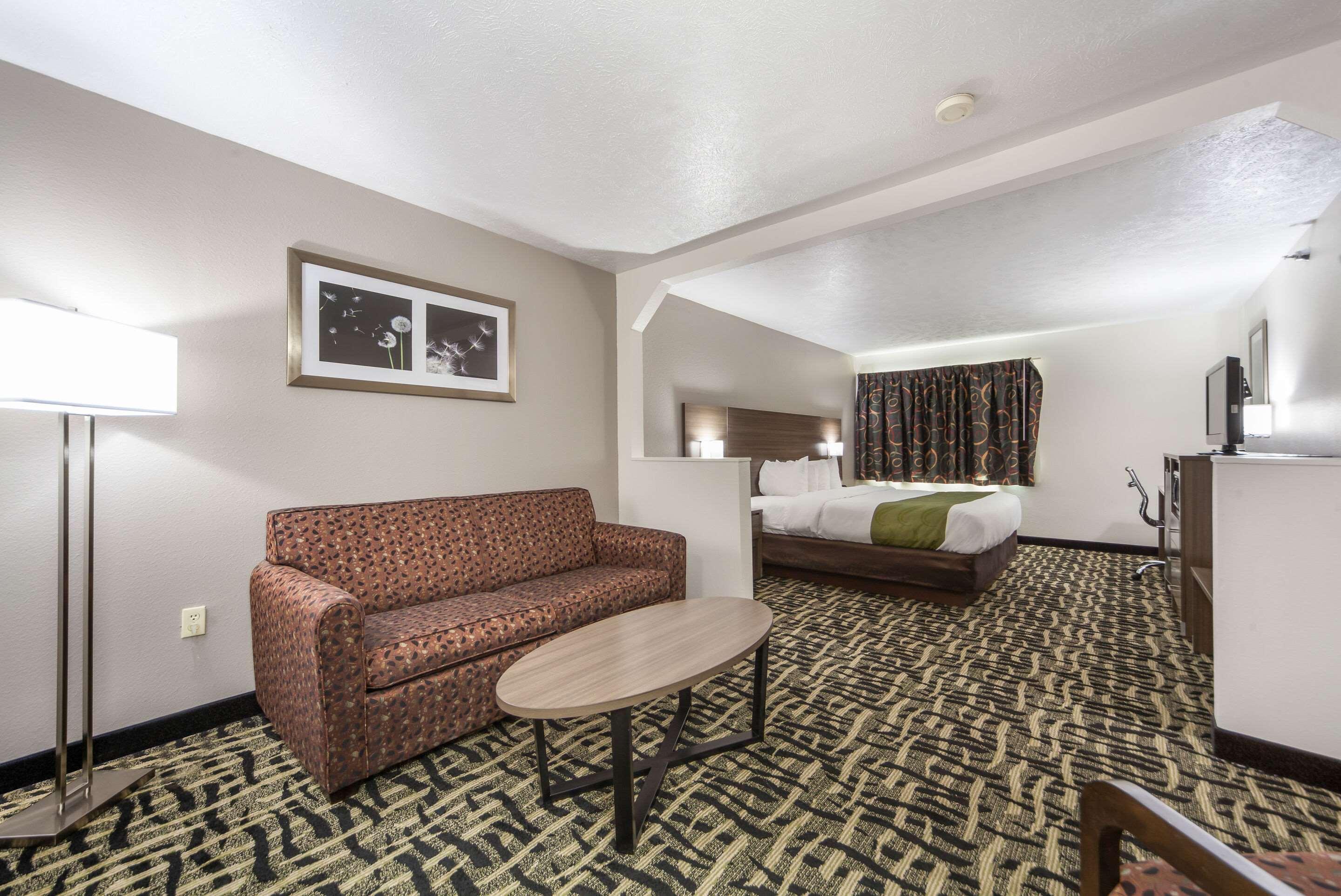 Quality Inn & Suites West Omaha - Ne Linclon Esterno foto