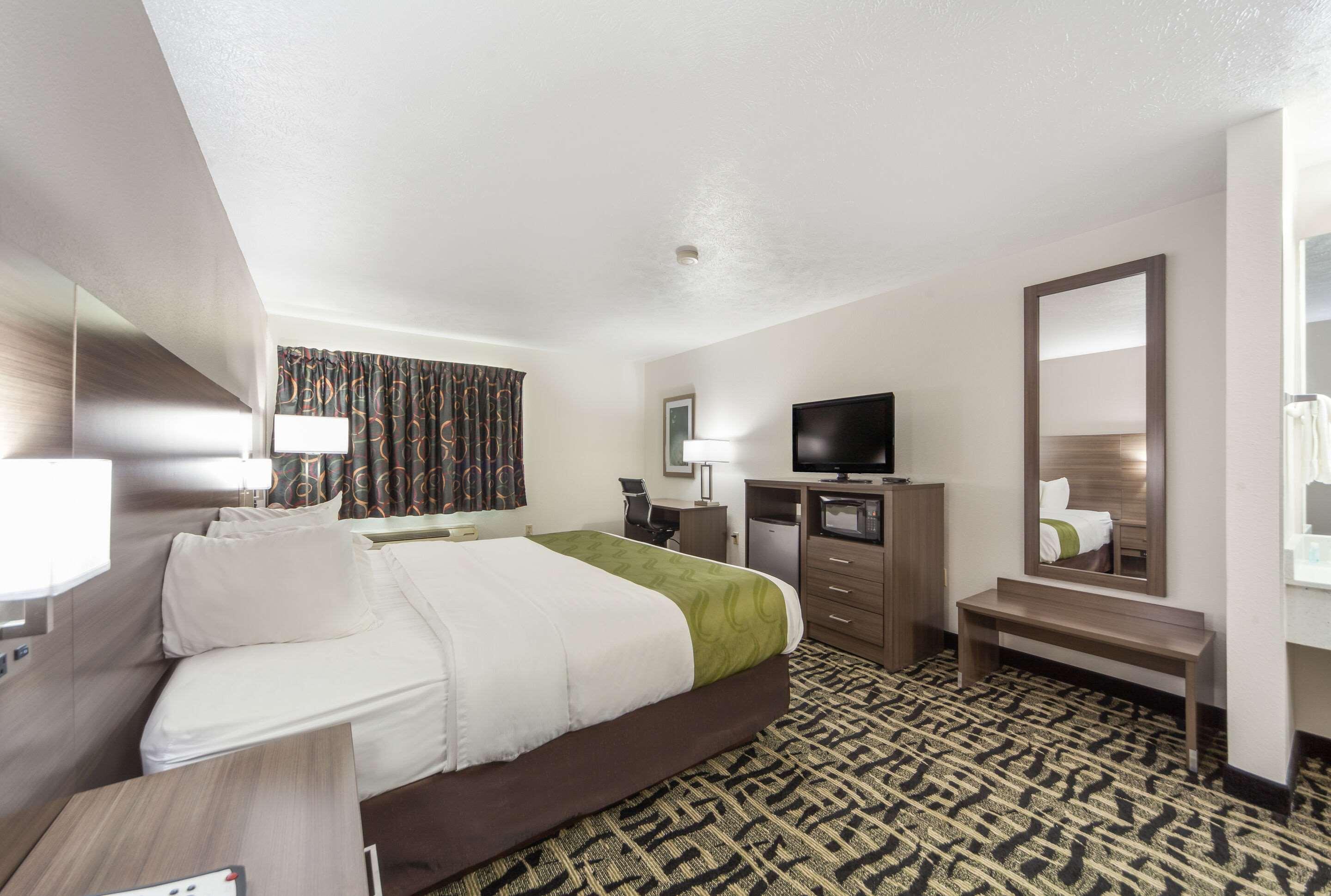 Quality Inn & Suites West Omaha - Ne Linclon Esterno foto