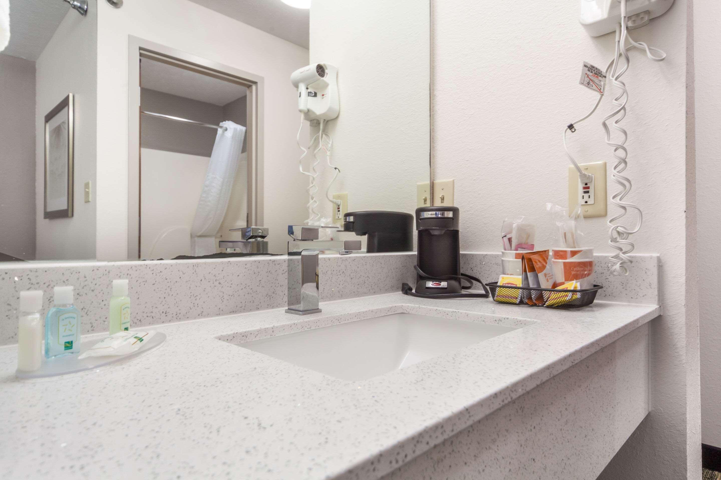 Quality Inn & Suites West Omaha - Ne Linclon Esterno foto