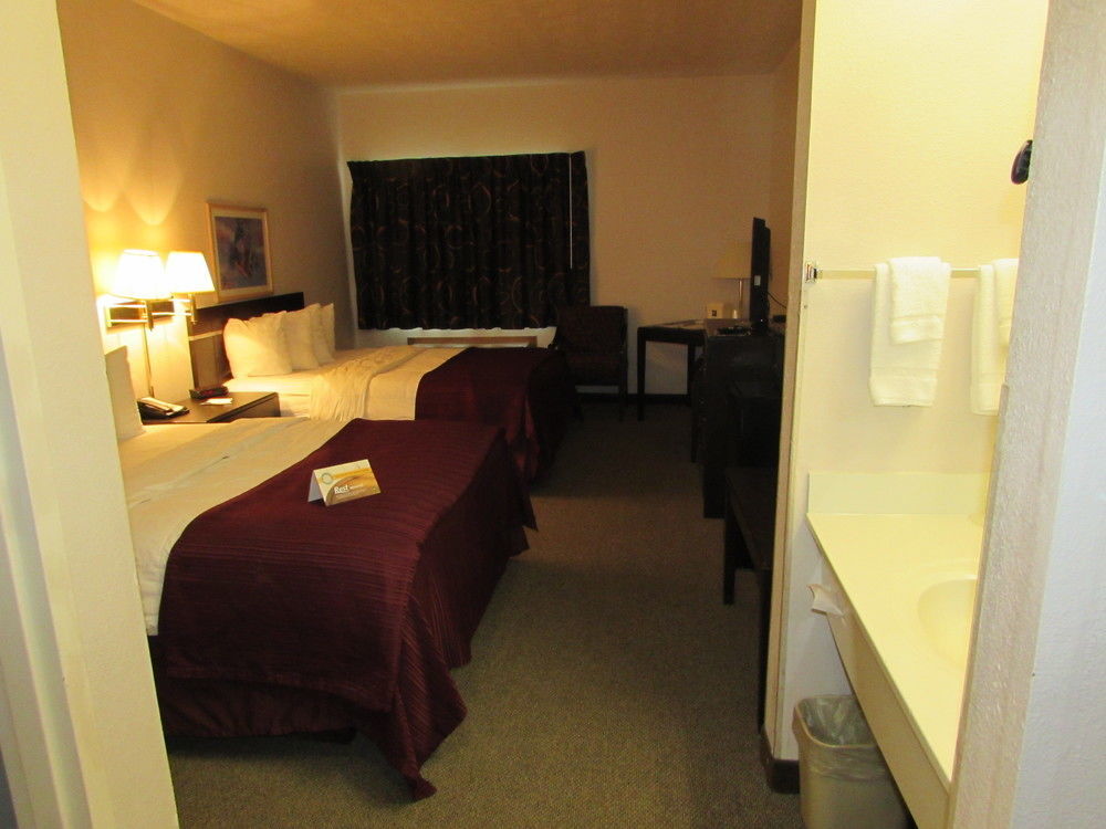 Quality Inn & Suites West Omaha - Ne Linclon Esterno foto