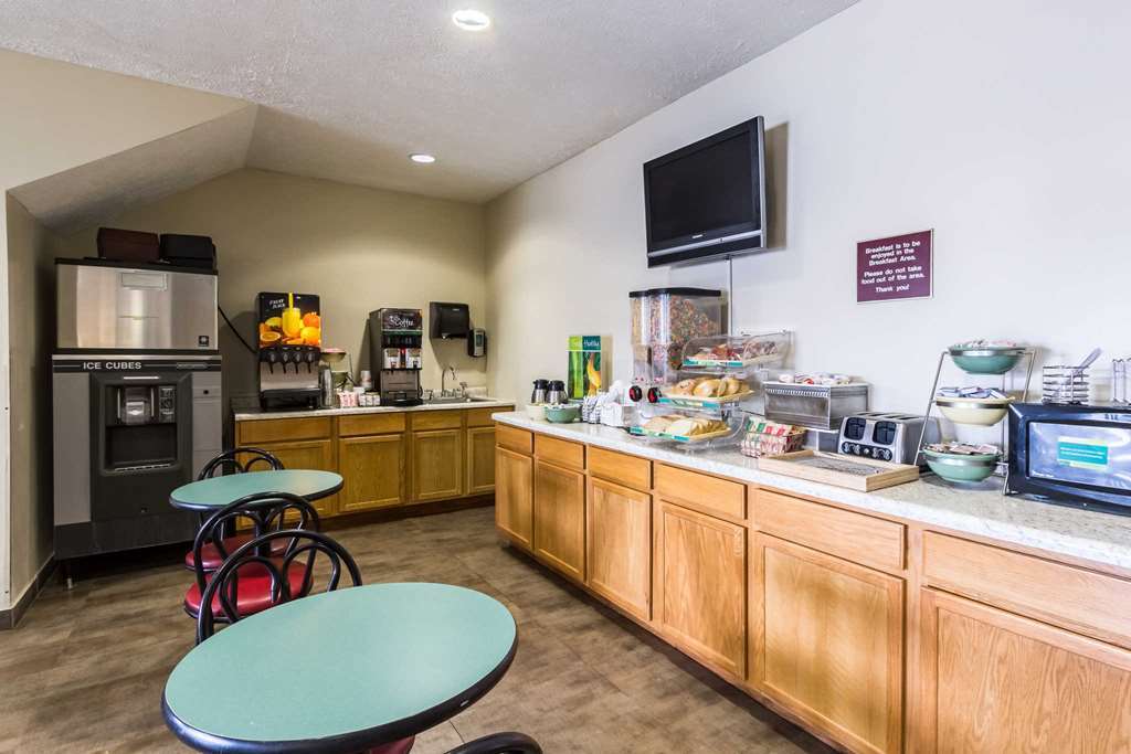 Quality Inn & Suites West Omaha - Ne Linclon Ristorante foto